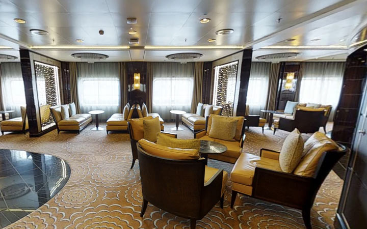 Bateau Seven Seas Voyager